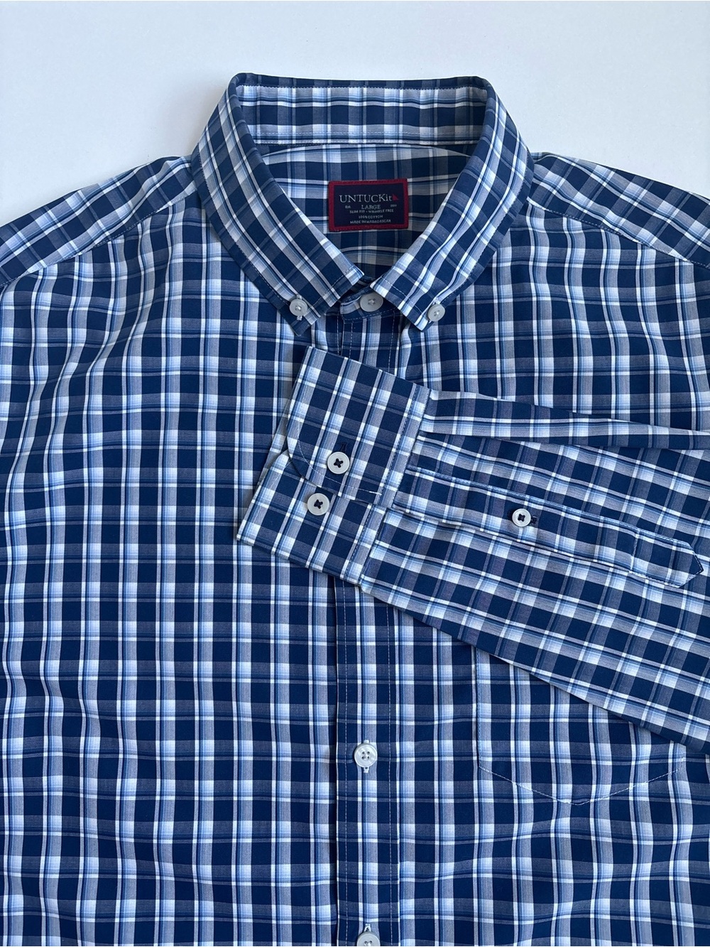 UNTUCKit Men's Navy and White Plaid Button-Down  Longsleeve Shirt Slim Fit Large